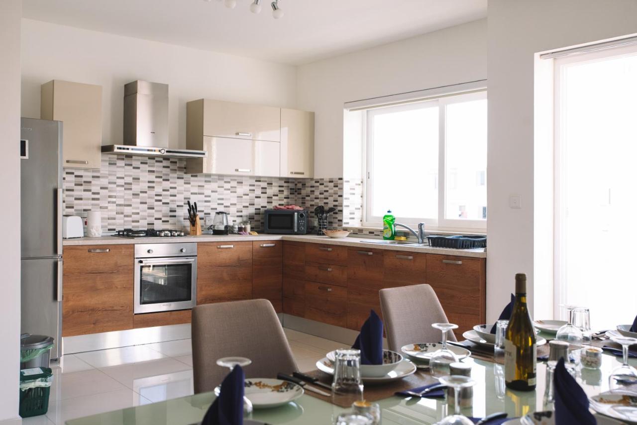 Modern 3 Bedroom With Ac Apartment Żabbar Exterior foto